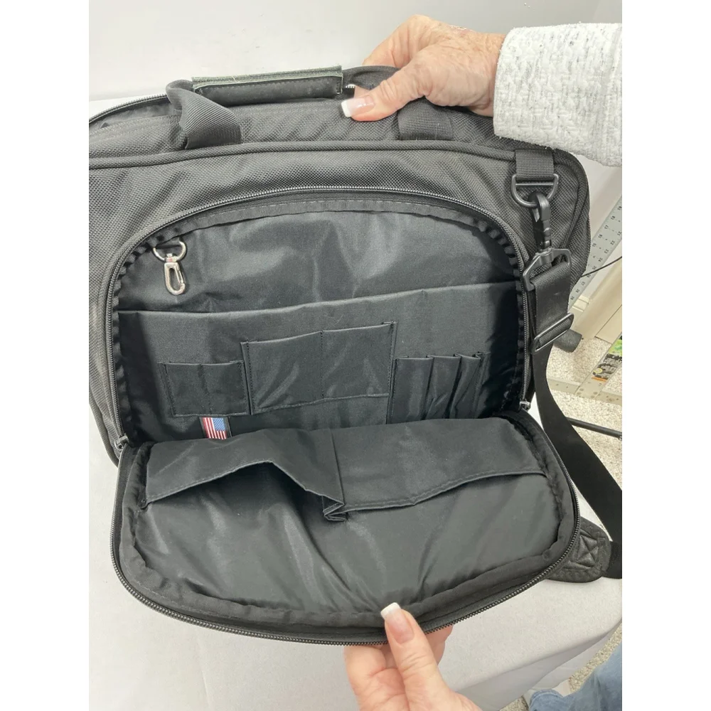 Codi Laptop/tablet/messenger Bag Student Travel Carryon 17x4.25x14